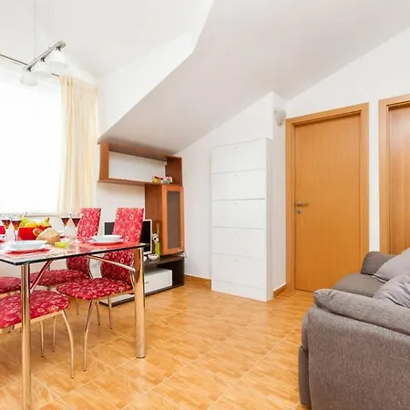 아파트 Apartment House Split 스플리트
